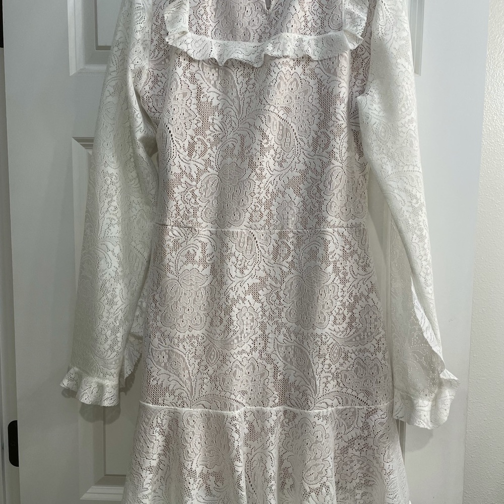 bcbgmaxazria ruffle dresses - Picture 12 of 12